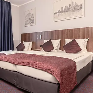 Ramada By Wyndham Frankfurt Station Frankfurt am Main